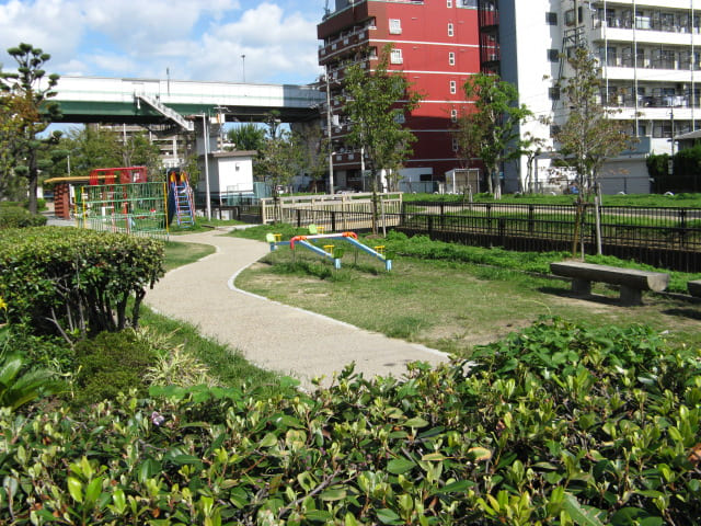 長瀬川 遊歩公園